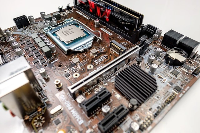 What cpu and gpu for video editing