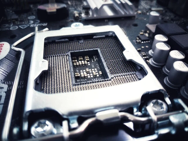 The CPUs I Found with the Most PCIe Lanes Right Now